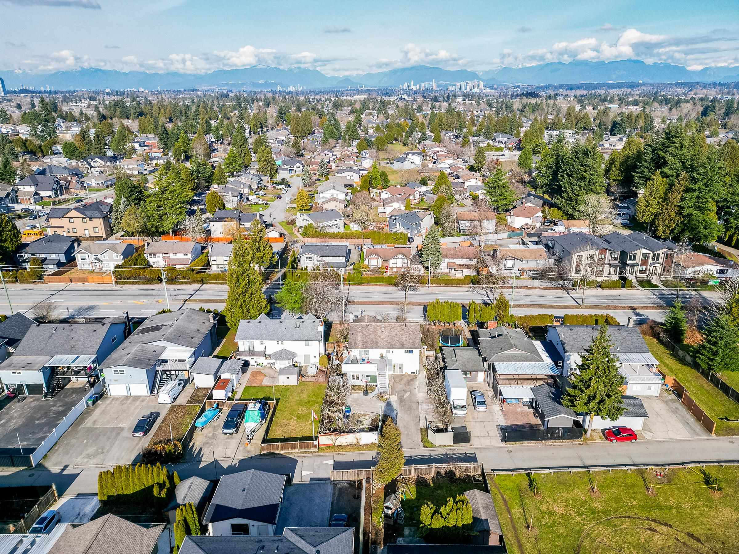 13084 64 Avenue, Surrey, BC, V3W 1X7 - 2