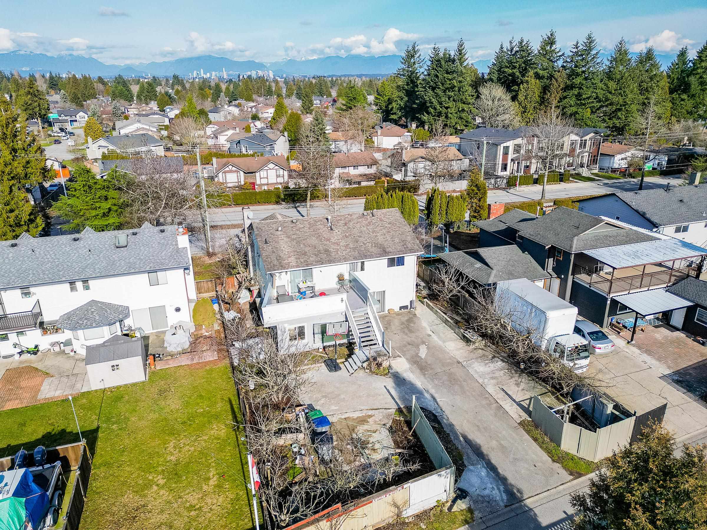 13084 64 Avenue, Surrey, BC, V3W 1X7 - 8