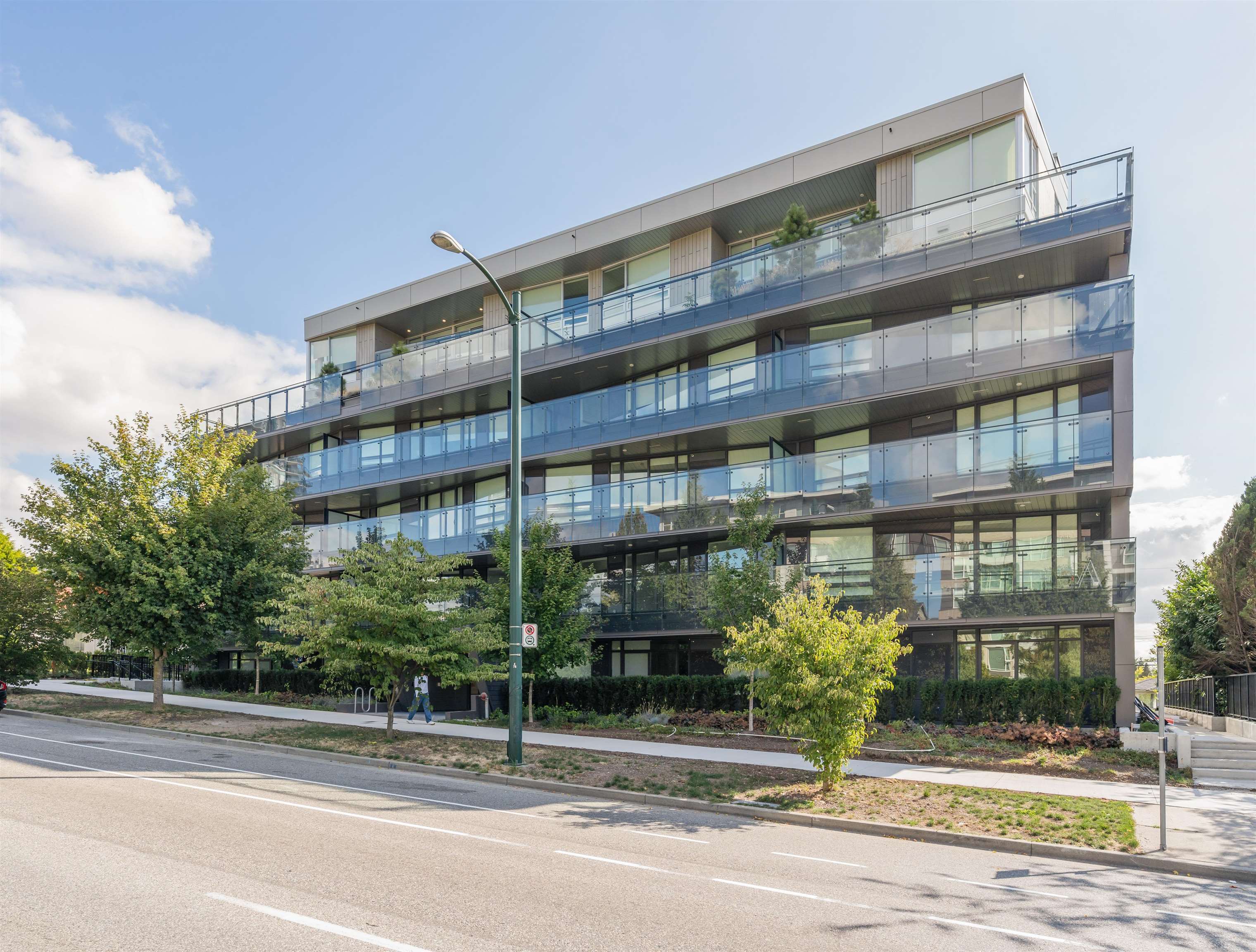 103-7638 Cambie Street, Vancouver, BC, V6P 3H7