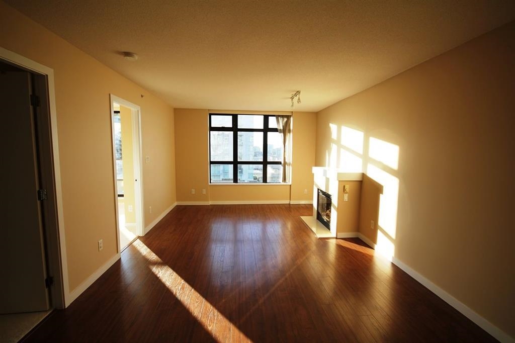 608-8120 Lansdowne Road, Richmond, BC, V6X 0A1 - 4