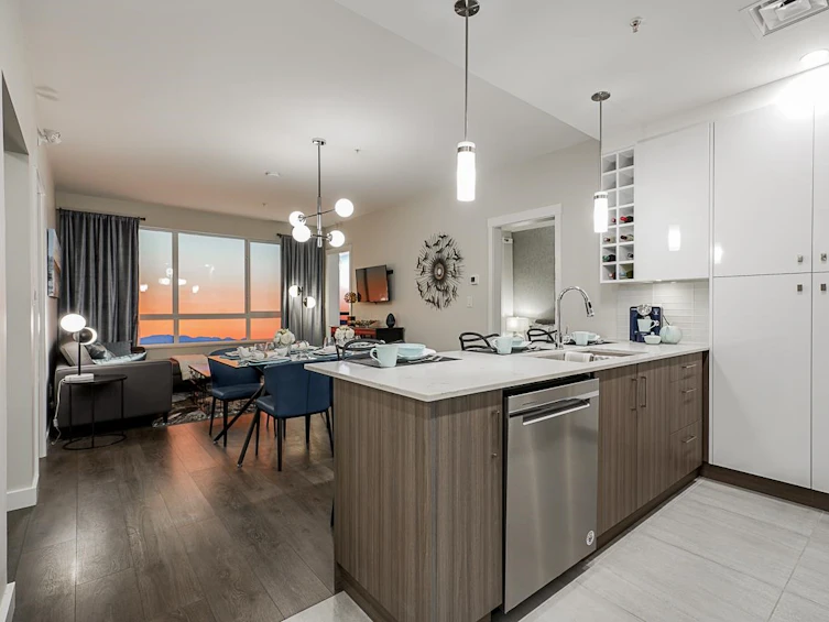 313-23200 Gilley Road, Richmond, BC, V6V 2L6 - 3