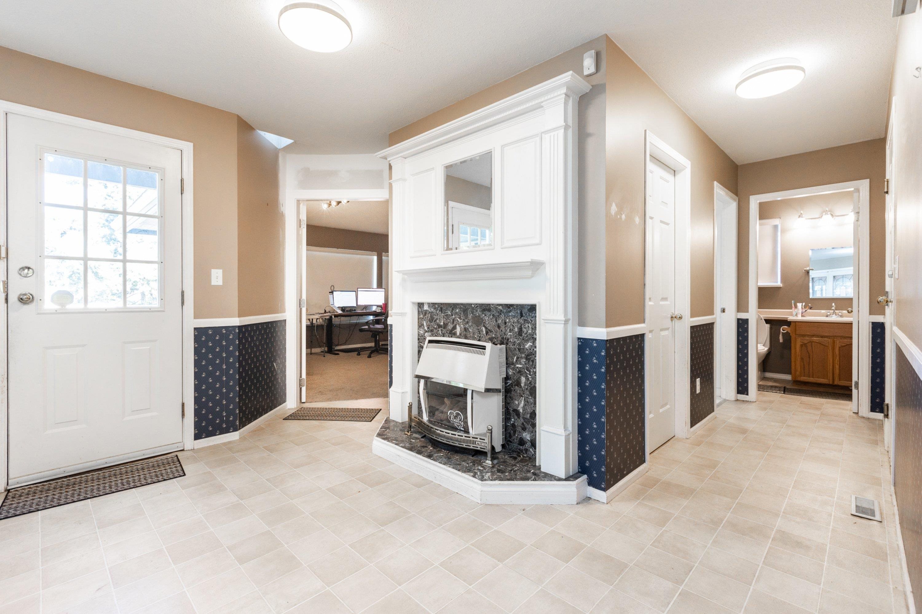 11681-11681 99 A Avenue, Surrey, BC, V3V 7K5 - 9