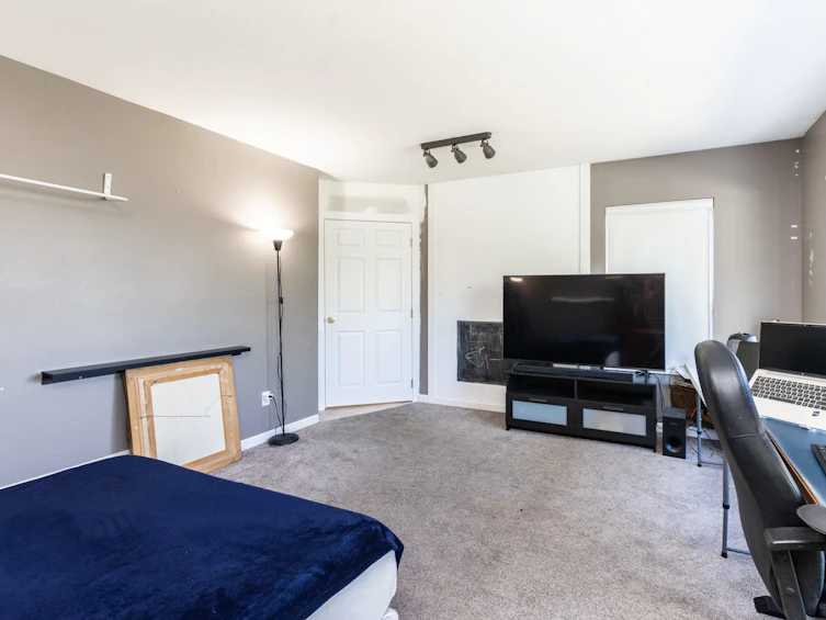 11681-11681 99 A Avenue, Surrey, BC, V3V 7K5 - 11