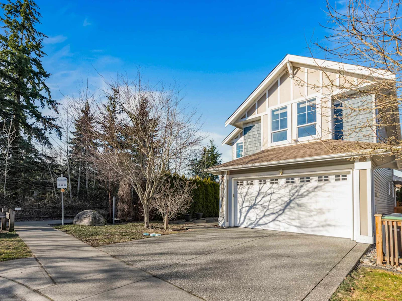 21137 82a Avenue, Langley BC V2Y 0B5