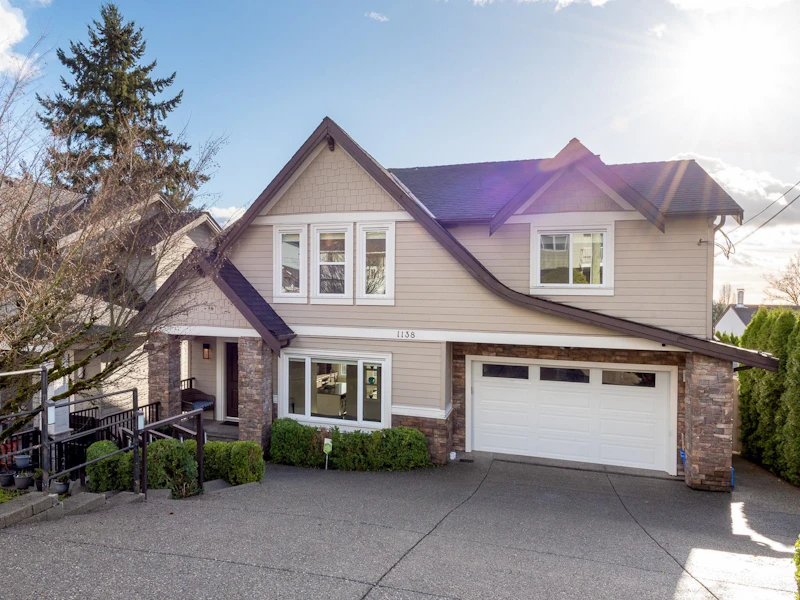 1138 Rochester Avenue, Coquitlam BC V3K 2X4