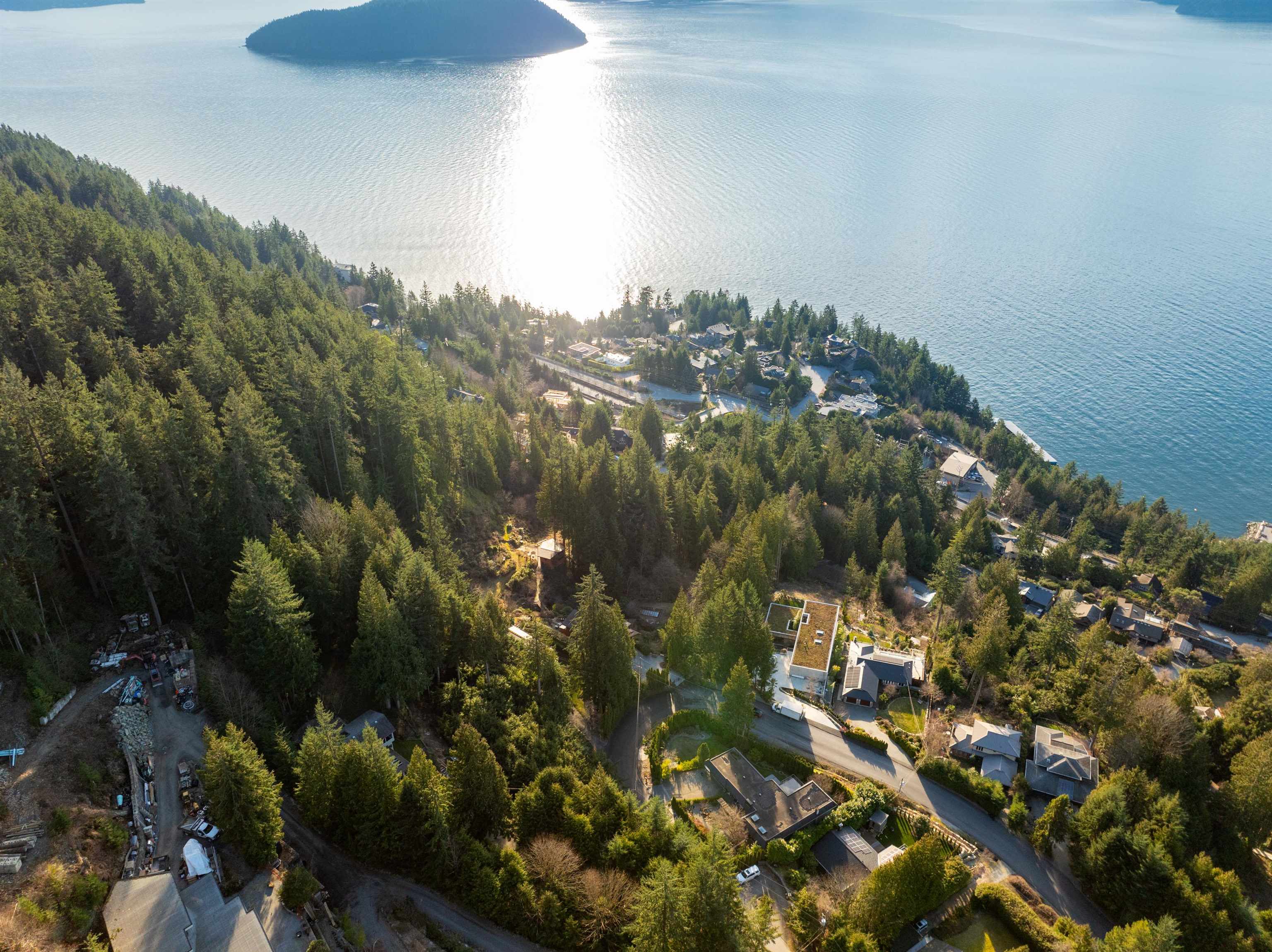 280 Oceanview Road, West Vancouver, BC, V0N 2E0