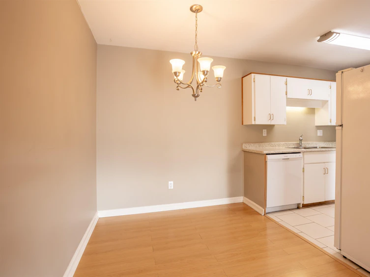 201-2780 Ware, Abbotsford, BC, V2S 7C7 - 10