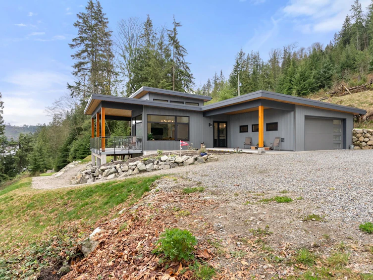 103 Witherby Road, Gibsons, BC, V0N 1V6 - 2