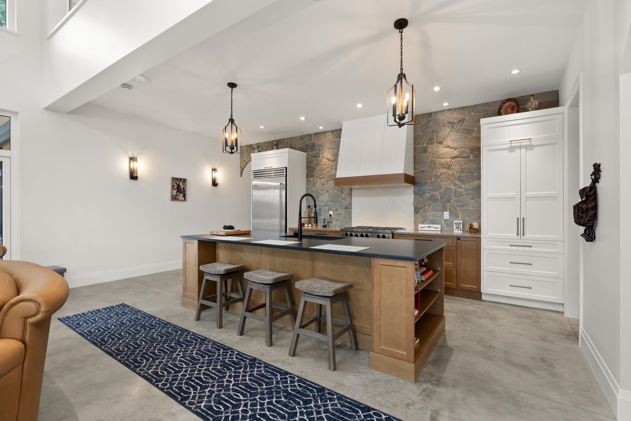 103 Witherby Road, Gibsons, BC, V0N 1V6 - 11