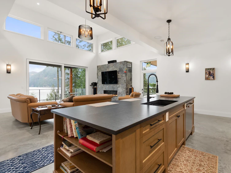 103 Witherby Road, Gibsons, BC, V0N 1V6 - 13