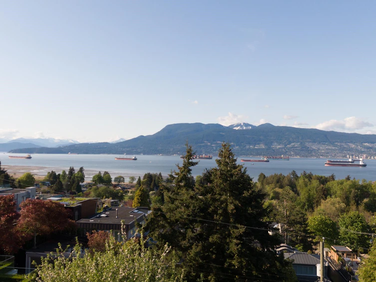 4411 W 4th Avenue, Vancouver, BC, V6R 1P9