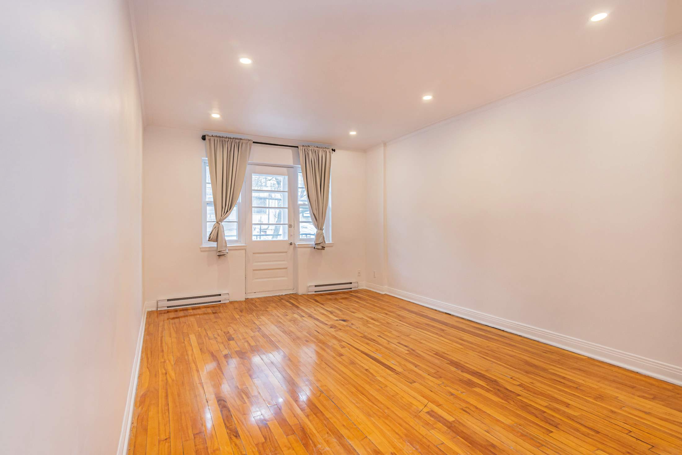 1 CH -3485 Ellendale Avenue, Montréal, QC, H3S 1W8