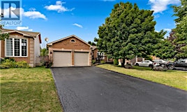 122 Wessenger Drive, Barrie, ON, L4N 8P5