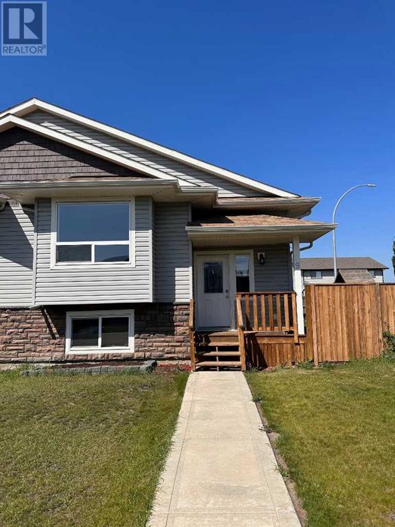 9 Heron Court, Penhold, AB, T0M 1R0