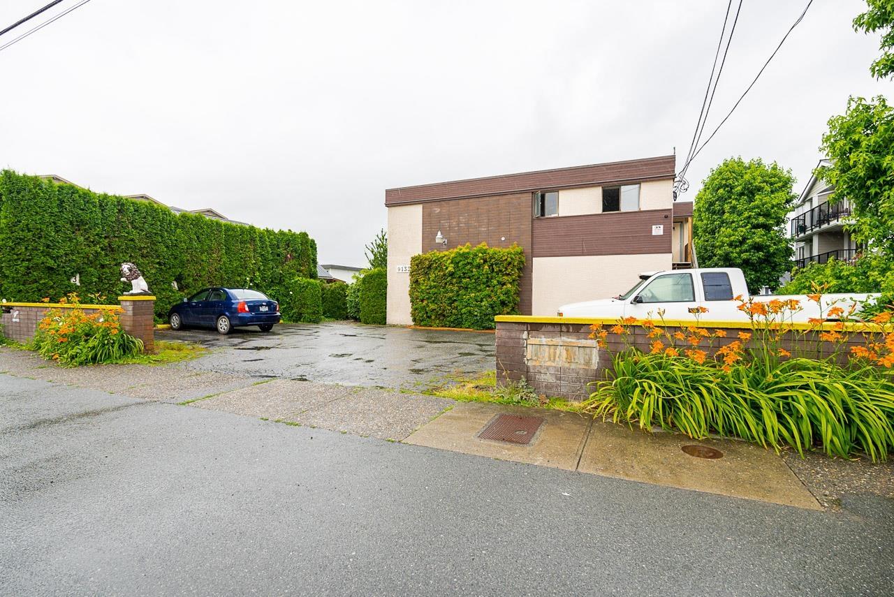 9133 School Street, Chilliwack, BC, V2P 4L3