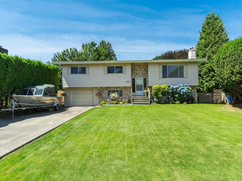 45877 Lake Drive, Chilliwack BC V2R 3T2