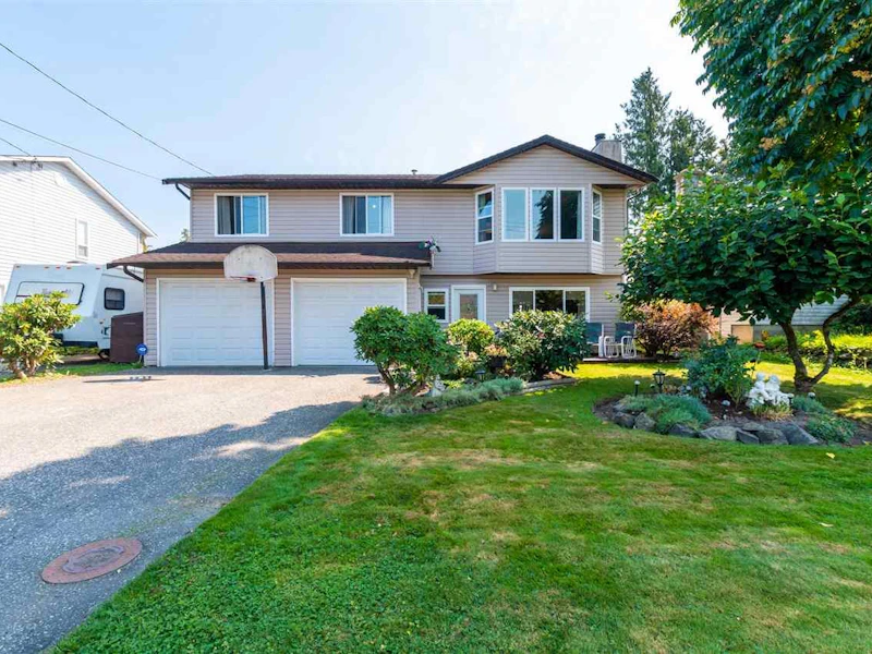 8776 Bellevue Drive, Chilliwack BC V2P 3W7