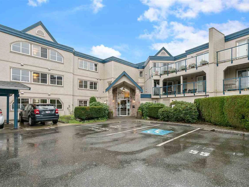 101 - 45504 Mcintosh Drive, Chilliwack BC V2P 7Y8