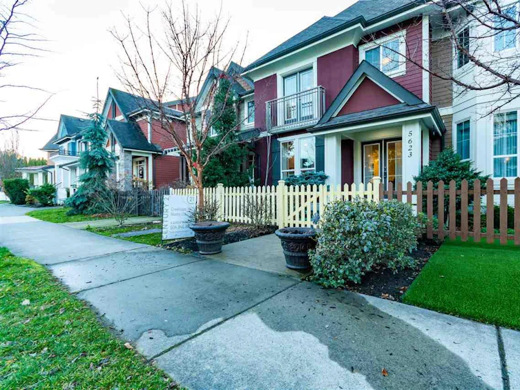 5623 Sappers Way, Chilliwack, BC, V2R 0S2