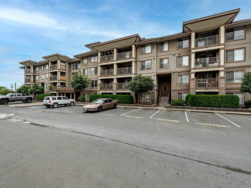 201 - 45561 Yale Road, Chilliwack BC V2P 0A8