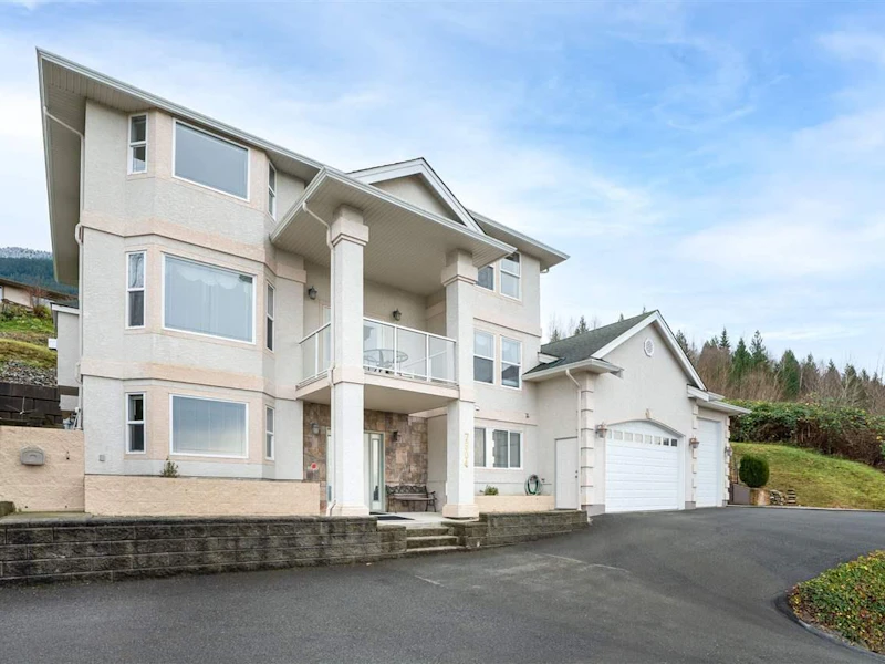 7304 Mount Thurston Drive, Chilliwack BC V4Z 0A3