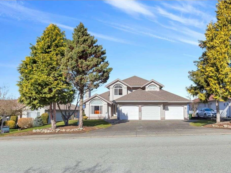 46725 Sylvan Drive, Chilliwack, BC, V2R 4E9
