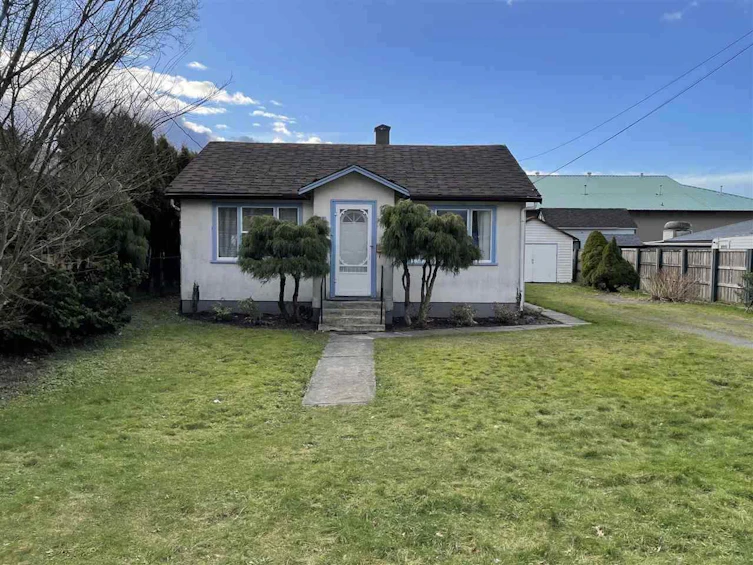 46060 Fifth Avenue, Chilliwack, BC, V2P 1M7