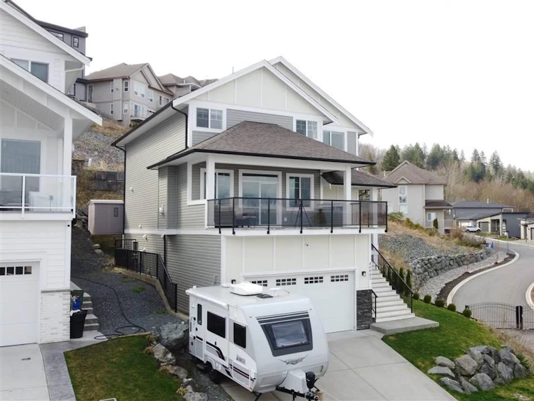 46842 Sylvan Drive, Chilliwack, BC, V2R 0J8
