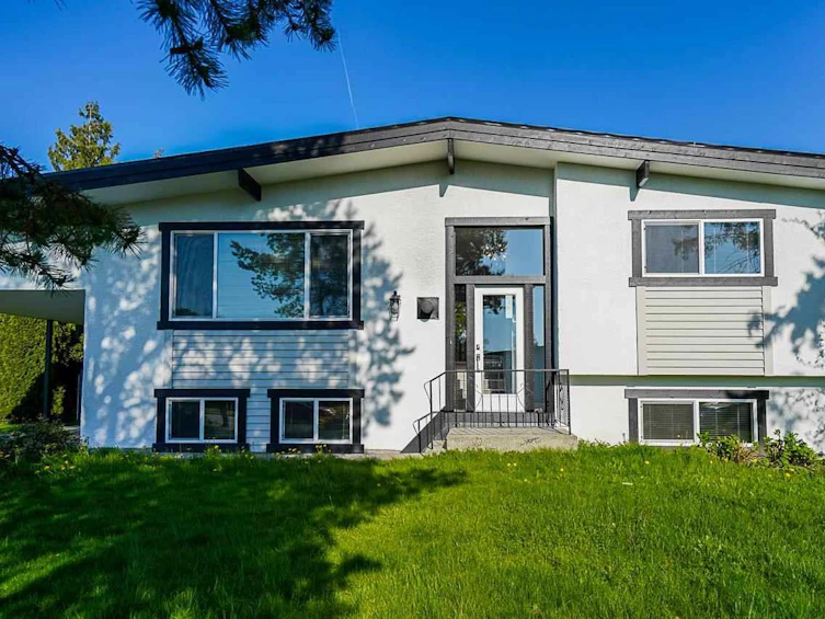 6050 Glenmore Drive, Chilliwack, BC, V2R 2H5