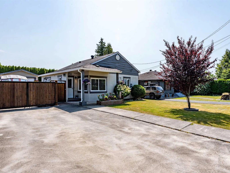 9754 Hillier Street, Chilliwack BC V2P 4K3