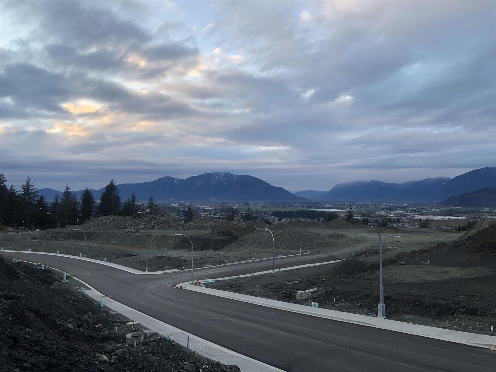 46134 Crestview Drive, Coldstream, BC, V2R 5X2
