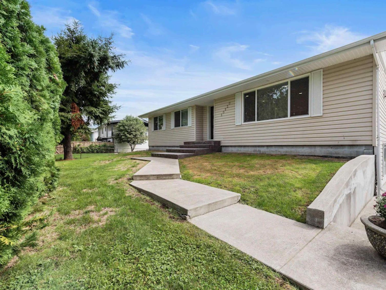 50930 Yale Road, Chilliwack, BC, V0X 1X2