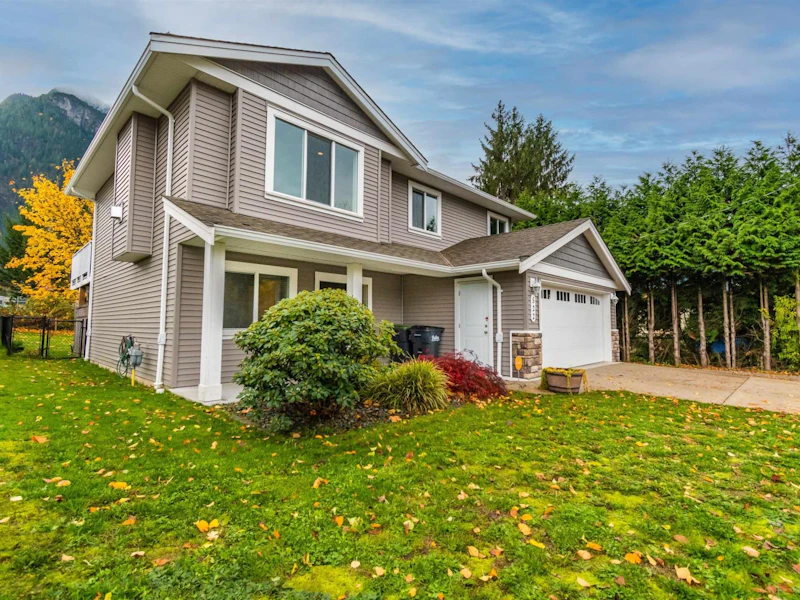 522 Fort Street, Hope BC V0X 1L4