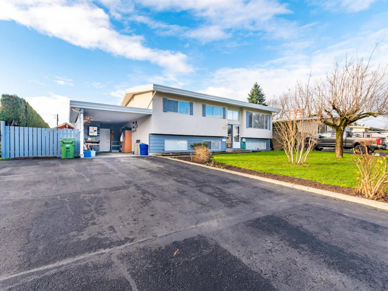 10275 Wedgewood Drive, Chilliwack BC V2P 6C1