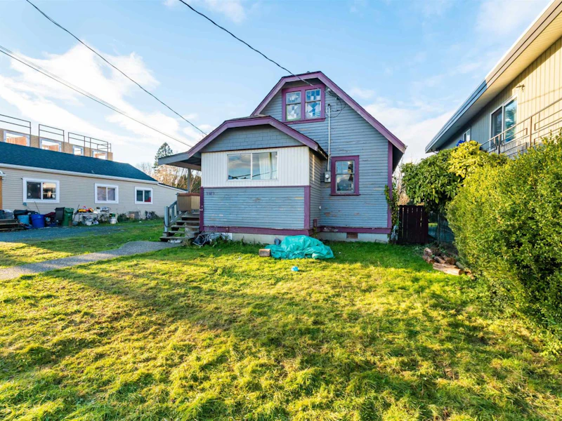 9489 Robson Street, Chilliwack BC V2P 4E4