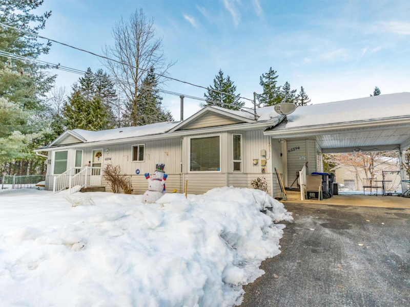 65594 Gardner Drive, Hope BC V0X 1L1