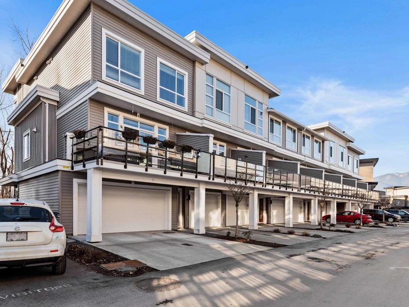 31 - 8413 Midtown Way, Chilliwack BC