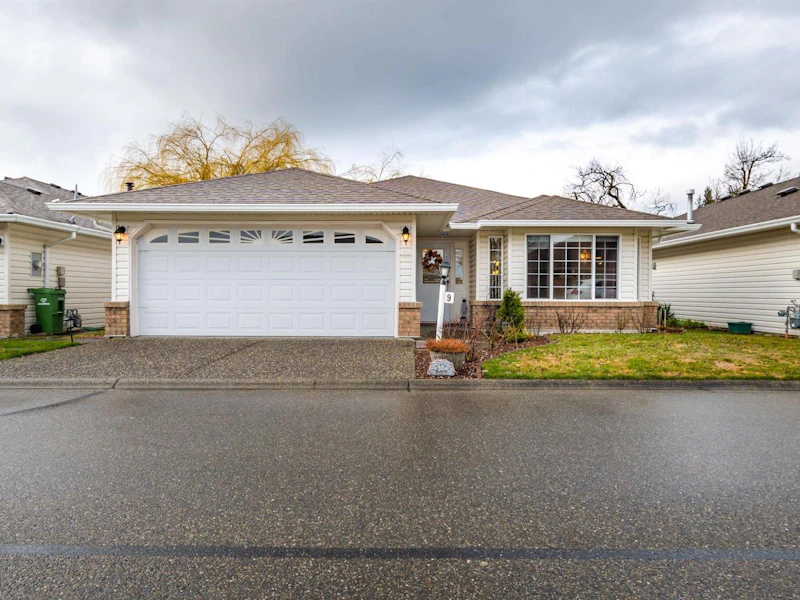 9 - 46485 Airport Road, Chilliwack BC V2P 7Y1