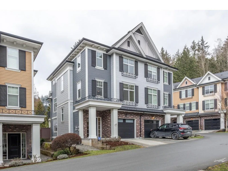 10 - 45390 Vedder Mountain Road, Cultus Lake BC V2R 0P6
