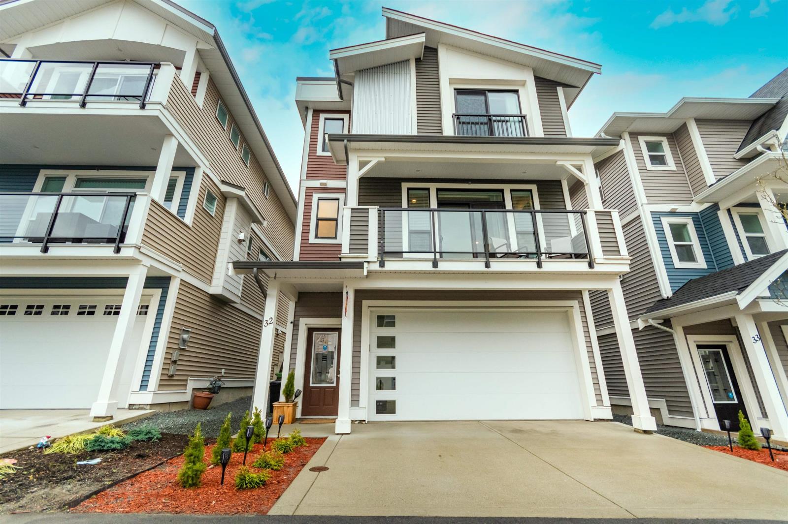 32-47042 Macfarlane Place, Chilliwack, BC, V2R 0P3
