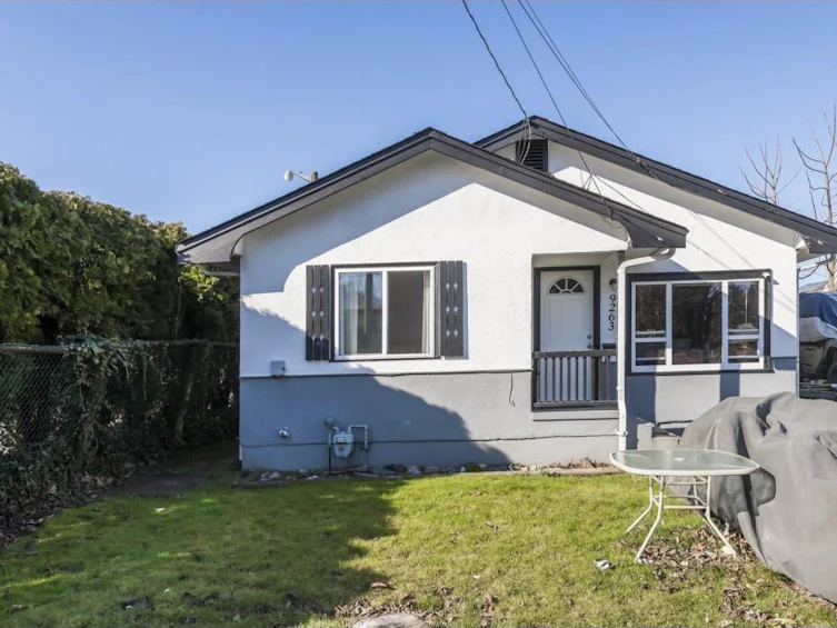 9263 Hazel Street, Chilliwack, BC, V2P 5N7