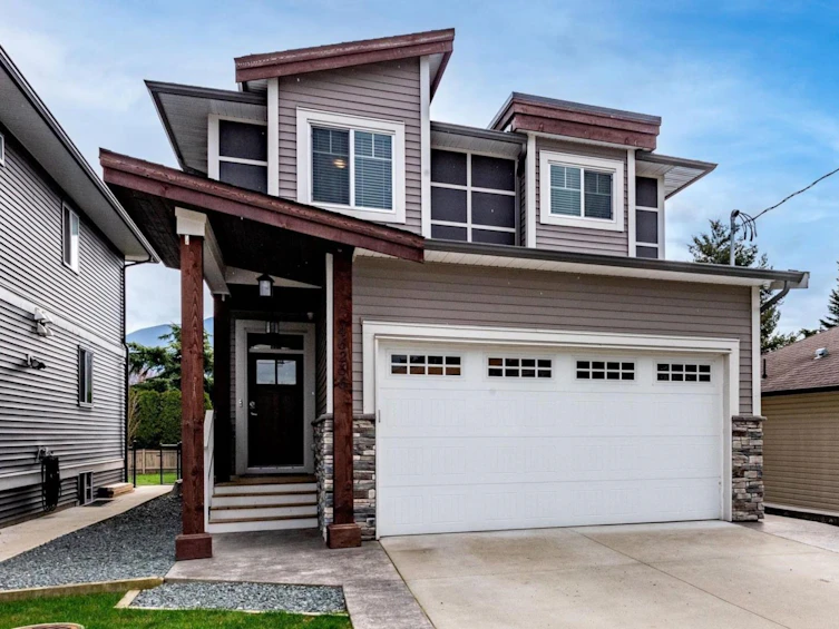 46266 Stevenson Road, Chilliwack, BC, V2R 2R5
