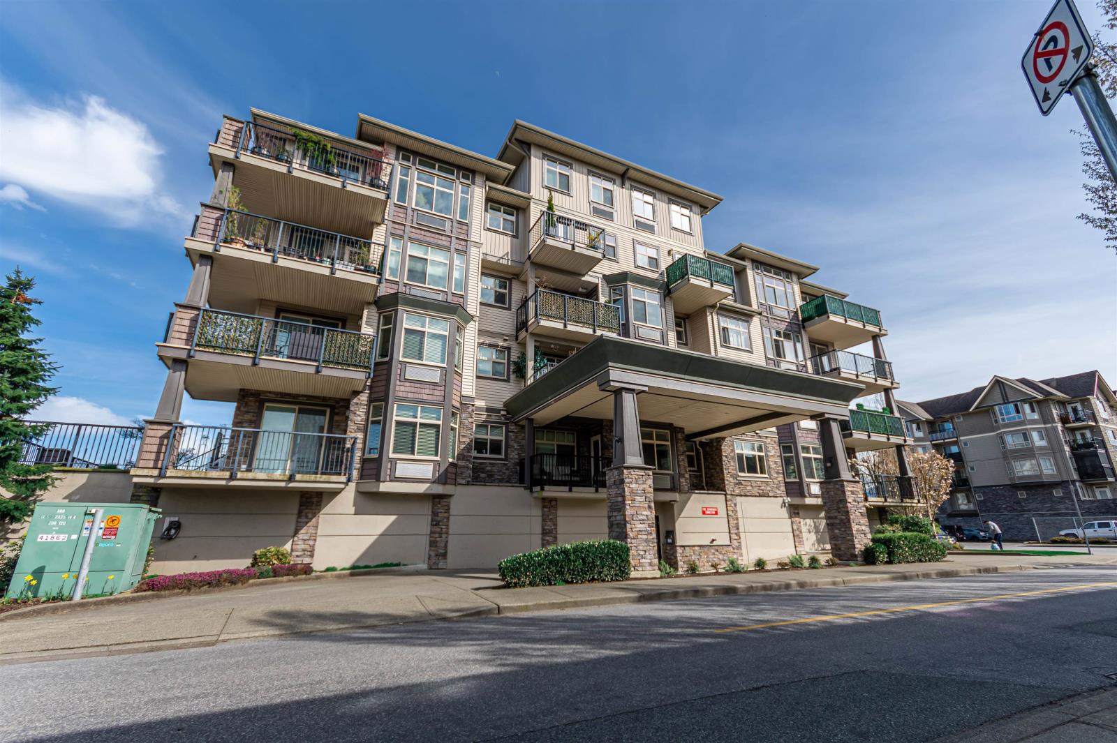 300-9060 Birch Street, Chilliwack, BC, V2P 4N4