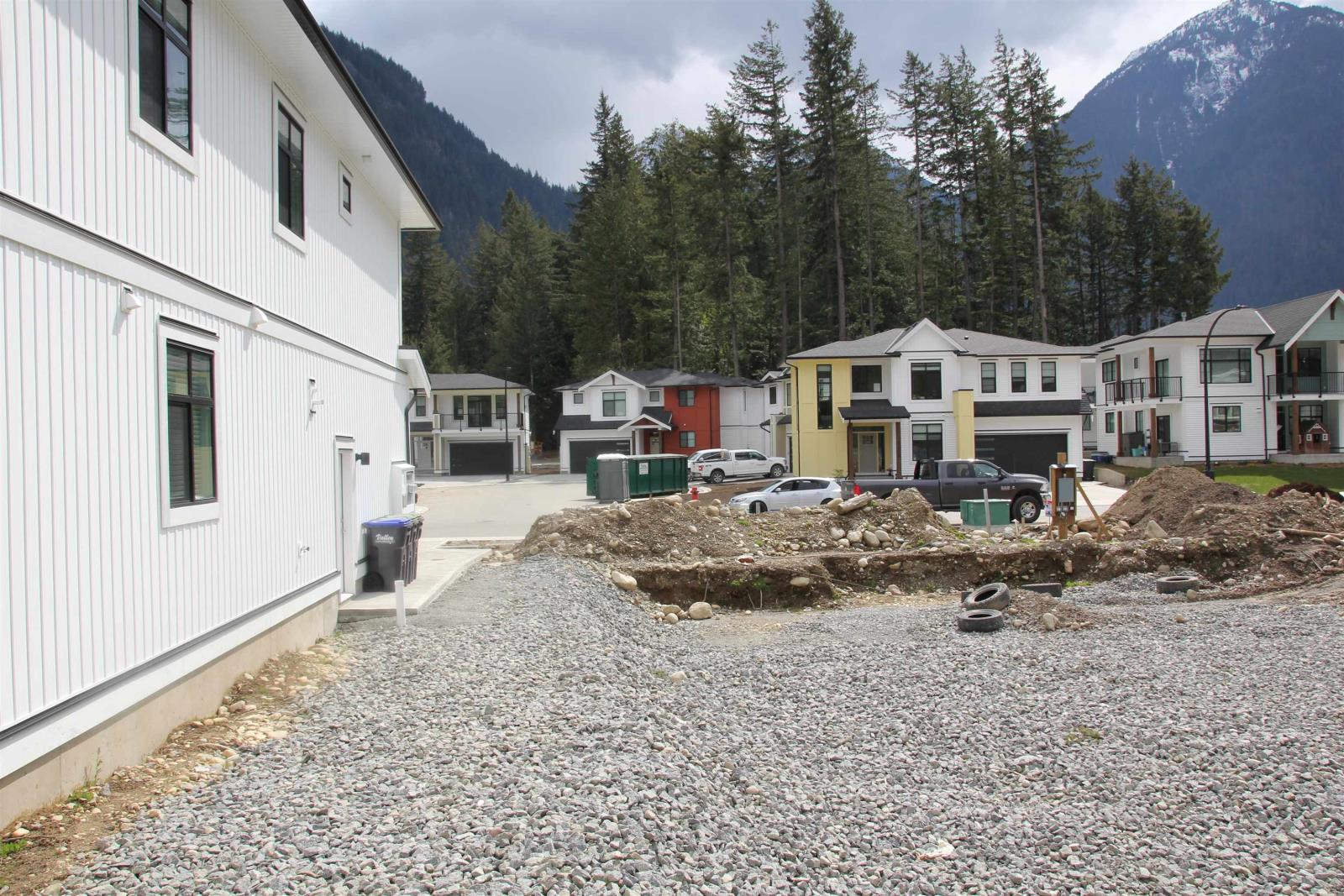 63877 Beech Avenue, Hope, BC, V0X 1L2