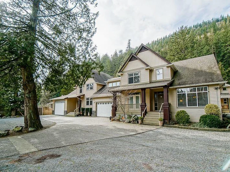 800 Hot Springs Road, Harrison Hot Springs, BC, V0M 1K0