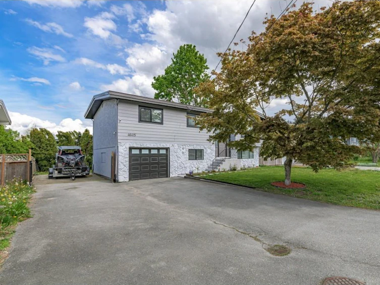 46415 Brooks Avenue, Chilliwack, BC, V2P 1C6