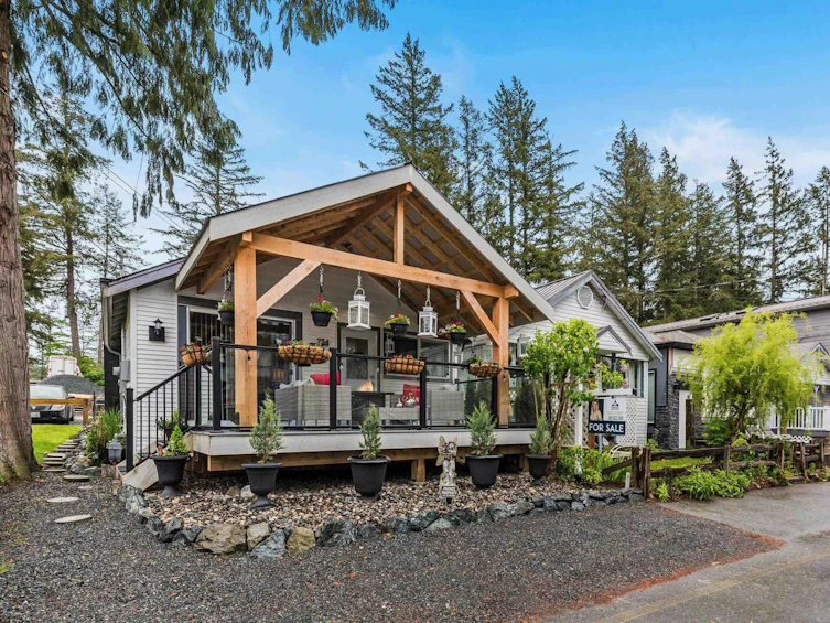 234 First Avenue, Cultus Lake, BC, V2R 4Y6