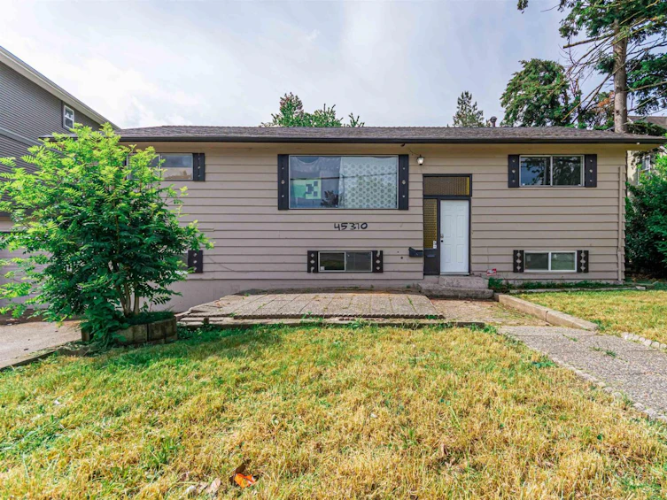 45370 Hodgins Avenue, Chilliwack, BC, V2P 1P5