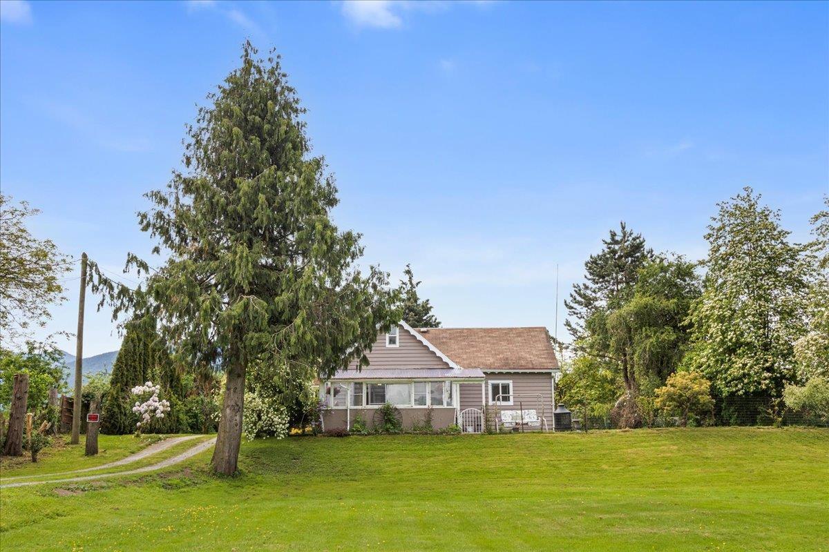 42790 Adams Road, Chilliwack, BC, V2R 4K9