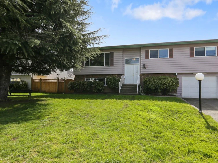 46412 Chilliwack Central Road, Chilliwack, BC, V2P 1J9